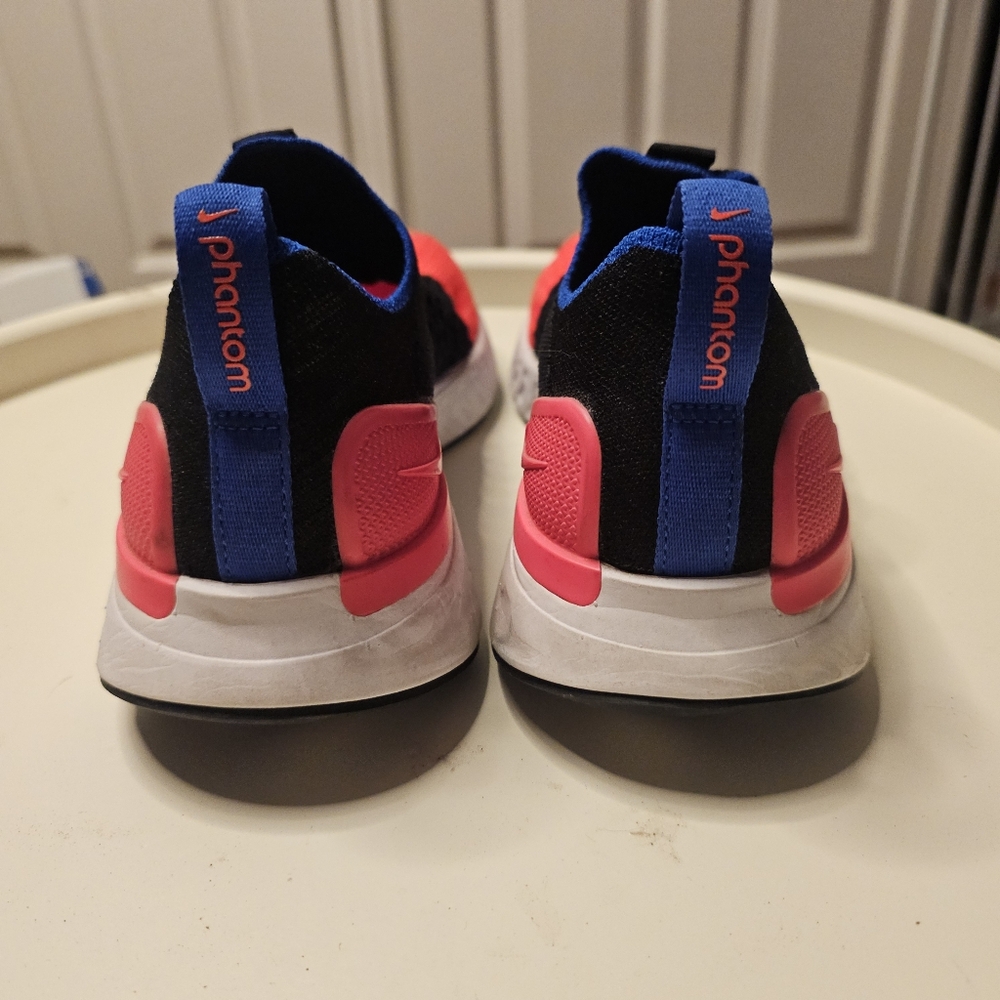 Nike React Flyknit Sneakers - Picture 7 of 13